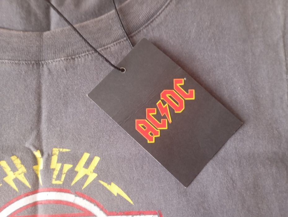 Официальный мерч AC/DC