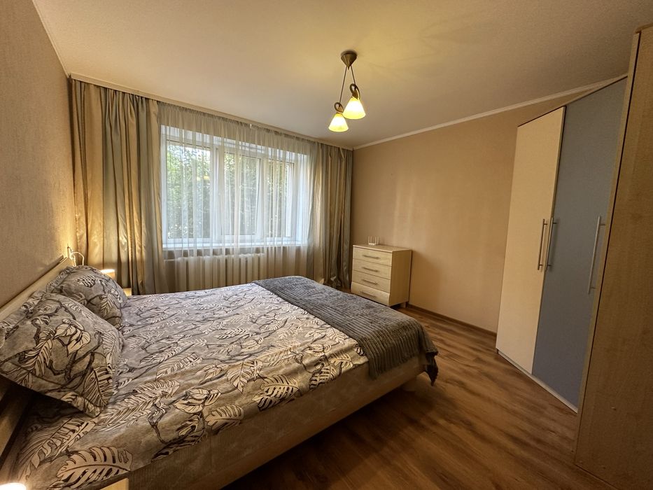 2-км квартира цент оренда погодинно, подобово, потижнево