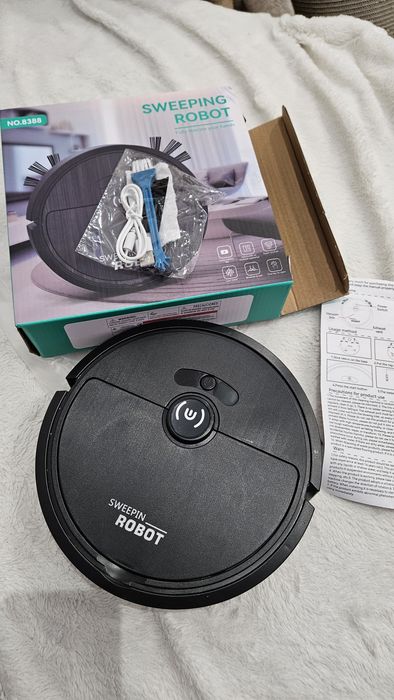 Mini robot sprzątający