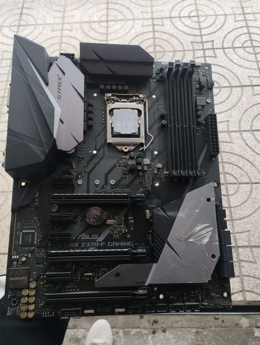 Bundle z370 a pro + cpu i5 840064750574535681120