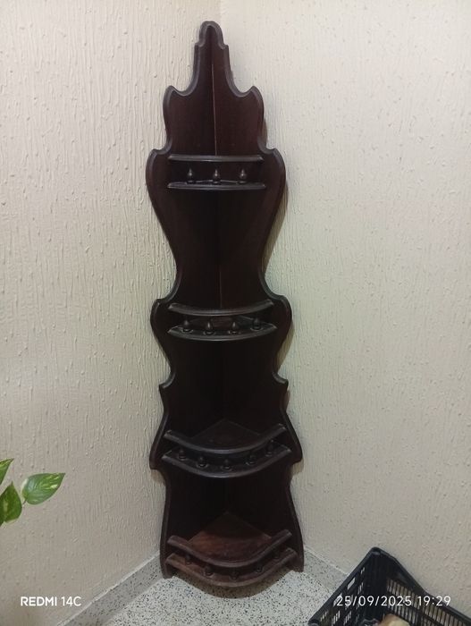Prateleira de canto