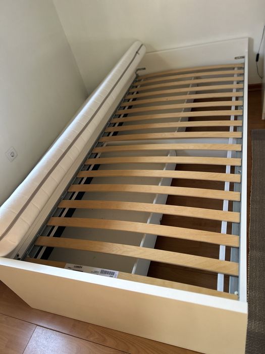 Camas solteiro com gavetas