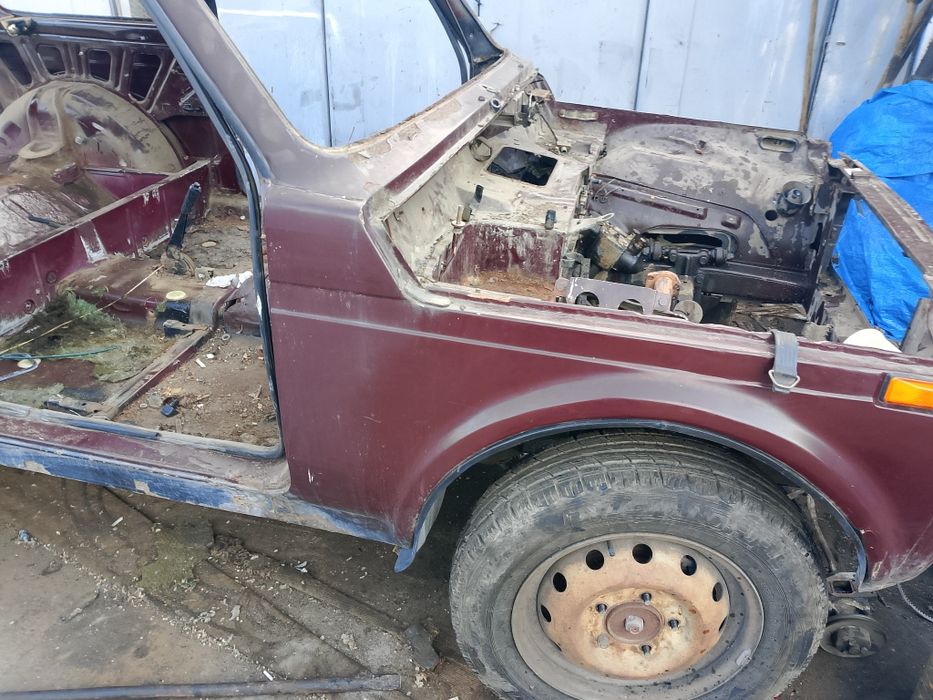 Разборка НИВА ВАЗ