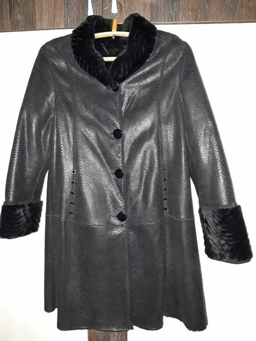 ТЕРМІНОВО!!! Продам дублянку натуральну 48-50 розміру