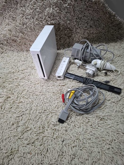 Konsola Nintendo Wii komplet pad sensor