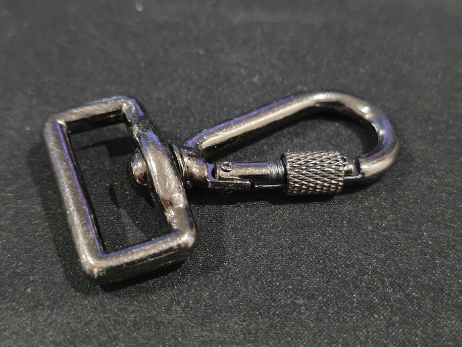 Quick-Fix Screw for Camera425520516668467205