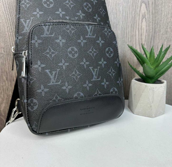 Мужская кожаная чоловіча сумка бананка слінг через плечо на грудь