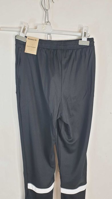 Spodnie dziecięce Nike Academy nowe XL 158-170 cm