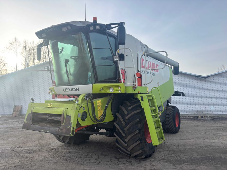 Claas Lexion 570 комбайн зернозбиральний