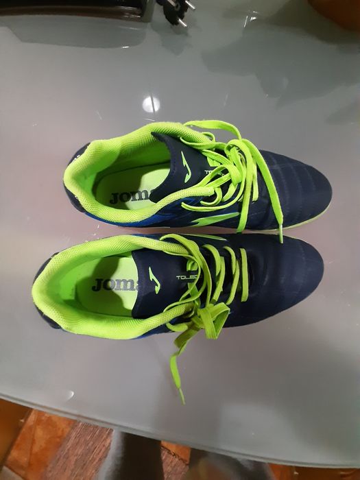 Sapatilhas Joma como novas