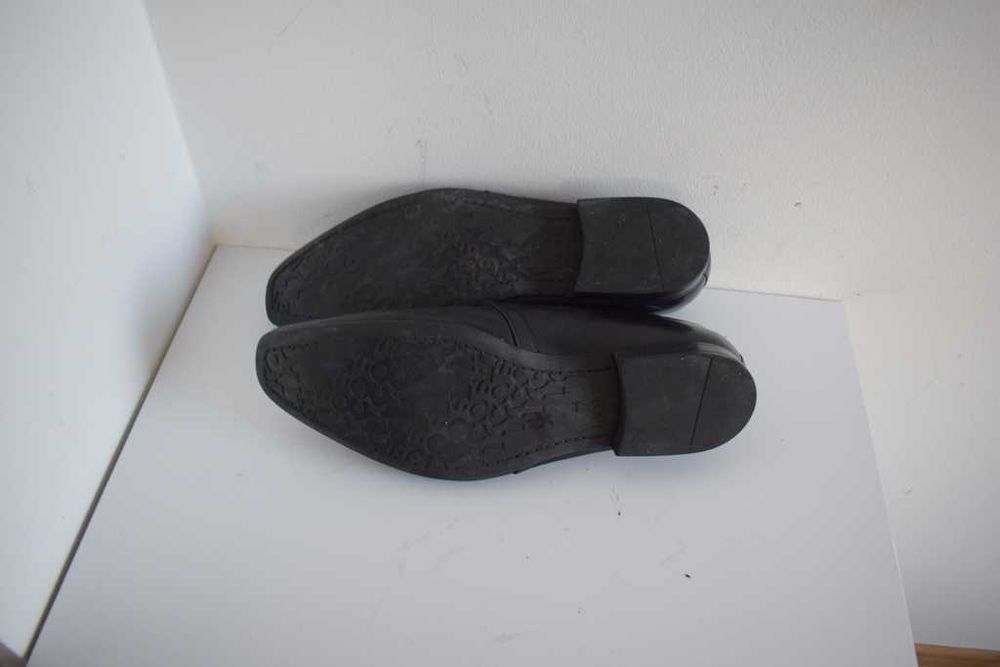 Lasocki skórzane eleganckie buty czarne 44 półbuty