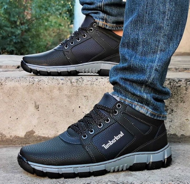 Зимние мужские ботинки кроссовки на Меху Timberland чёрные зима