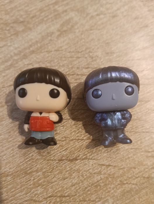 Figurki Willa Byersa i Willa Upside Down Stranger Things