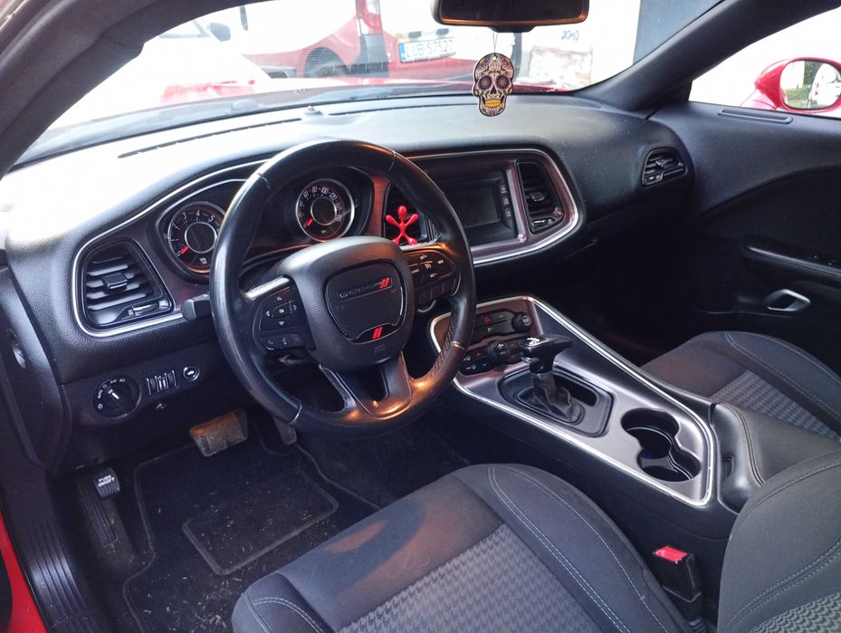 Dodge Challenger 3.6 V6 SXT LIFT Automat Koła 20" wydech ULTER Odpalanie z pilota! Zadbany!