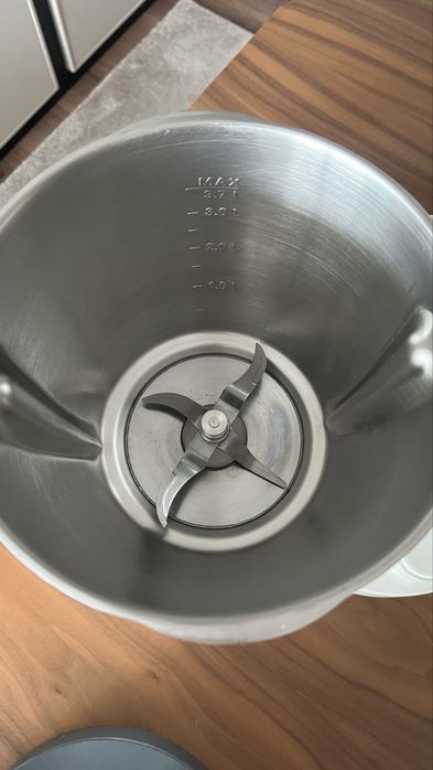 Yammi 2 XL - com todos os acessorios e livros de receitas