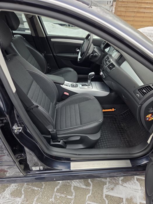 Laguna 3 2.0 dCi automat 150 km , bixenon , pół skóra