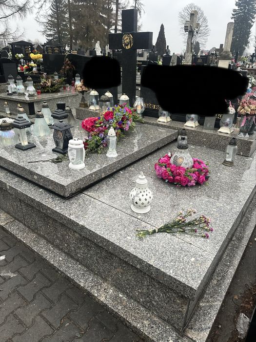 Szprzedam nagrobek granitowy