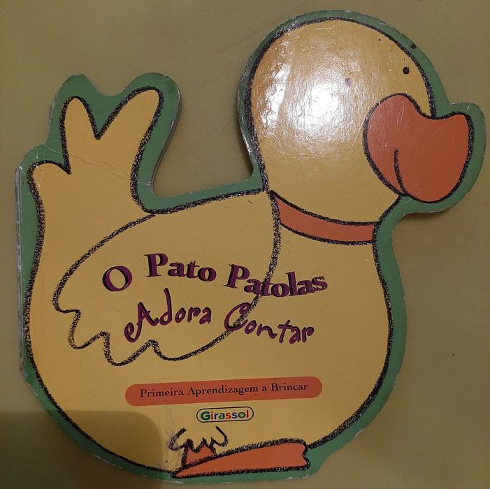 Livro "O pato patolas adora contar"