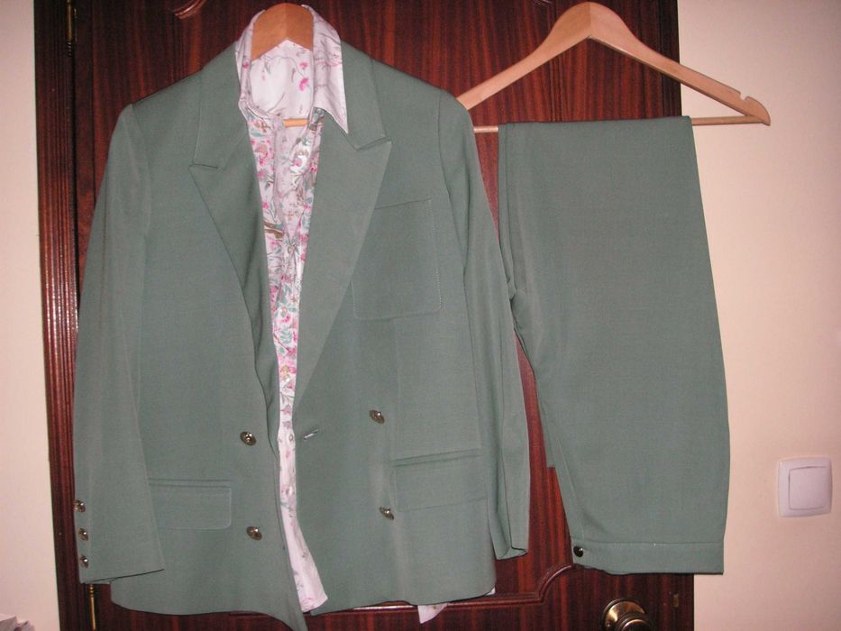 Blazer/Jacket and Trousers, Tiagu's Suit Size 38, Lanidor Shirt/Blouse Size M