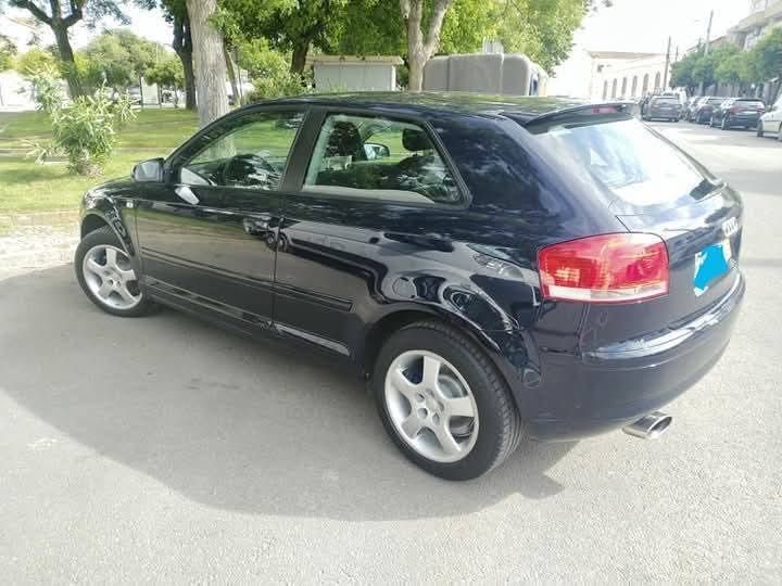 Audi A3 2.0 TDI 140cv | Muito Estimado | AC Novo