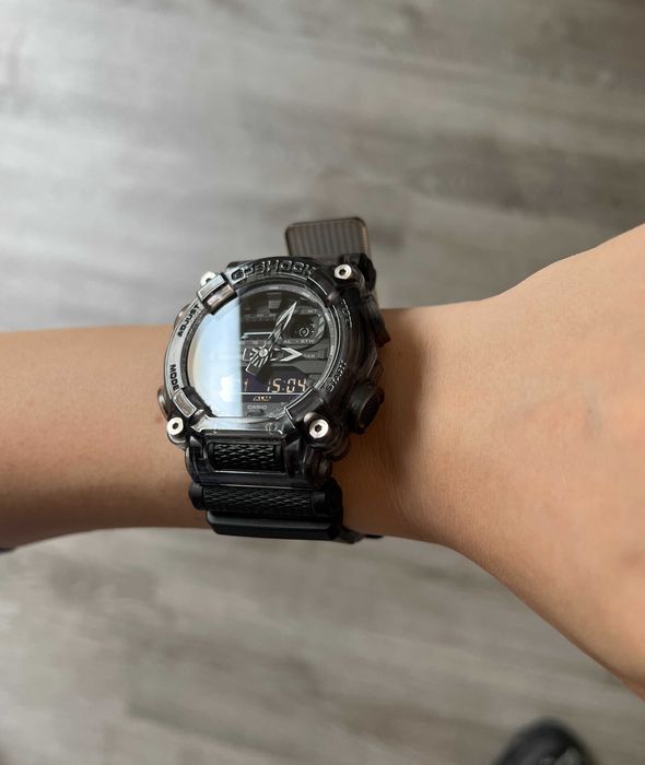 Годинник Casio G-Shock GA-900SKE-8AER / часы CASIO