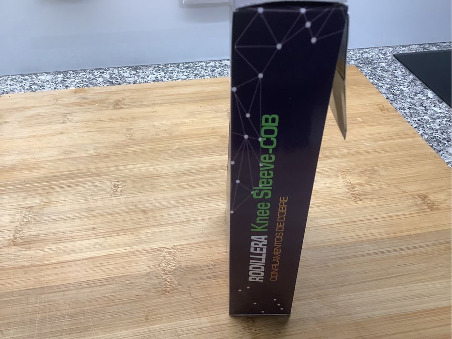 Joelho de compressão para joelho Feito com confinamentos de cobre