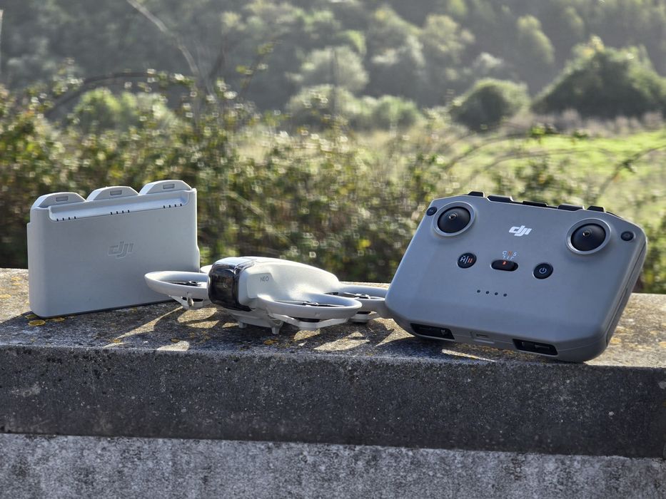 DJI Neo Fly More Combo (Mala oferta)