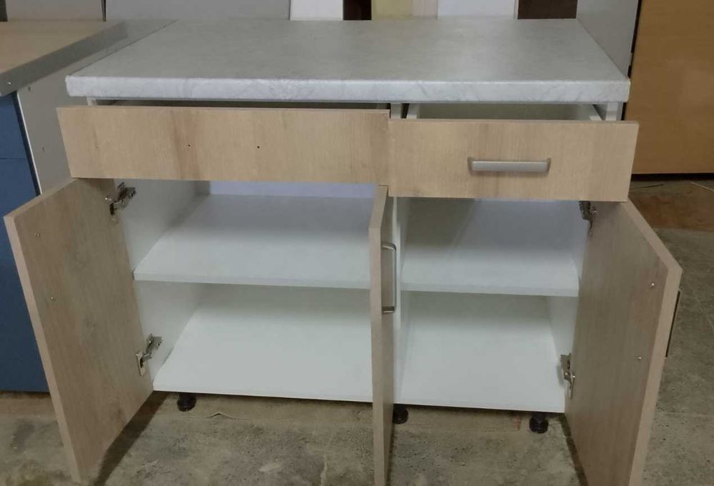 Кухонная  тумба-стол - ШИРИНА 1 метр. ПОД ЗАКАЗ /Новая/