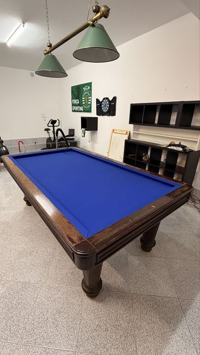 Mesa de bilhar francês