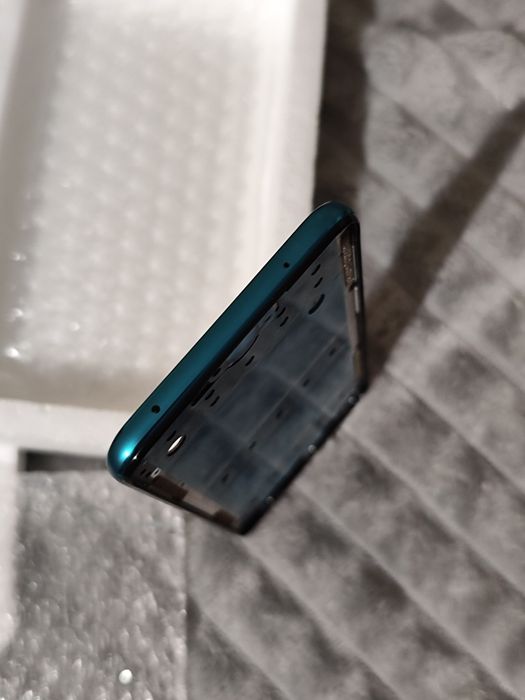 Nowa ramka Xiaomi Redmi Note 9 Pro Zielona