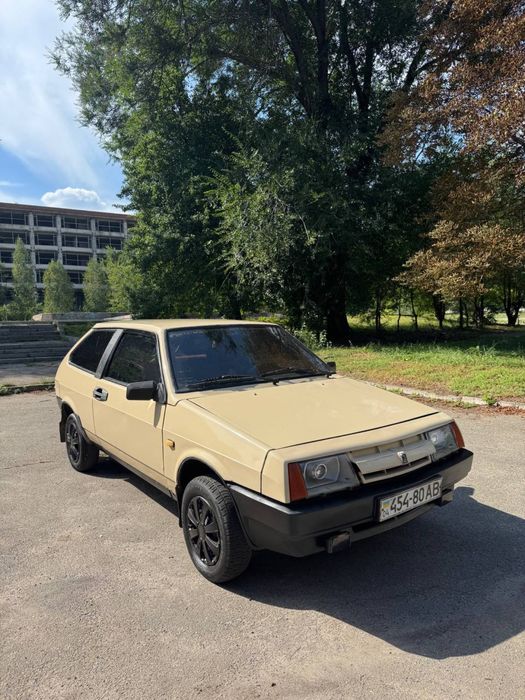 Продам ваз 21083