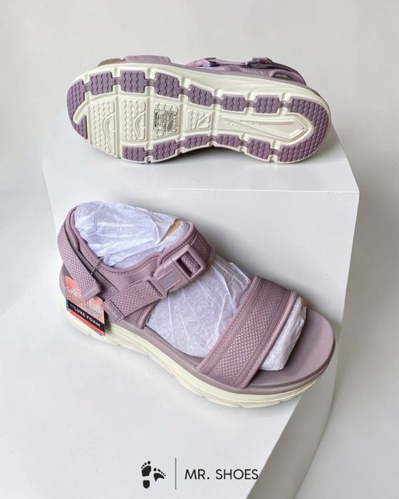 Сандалії Skechers D’Lux Walker  / 37, 38,39,40,41р