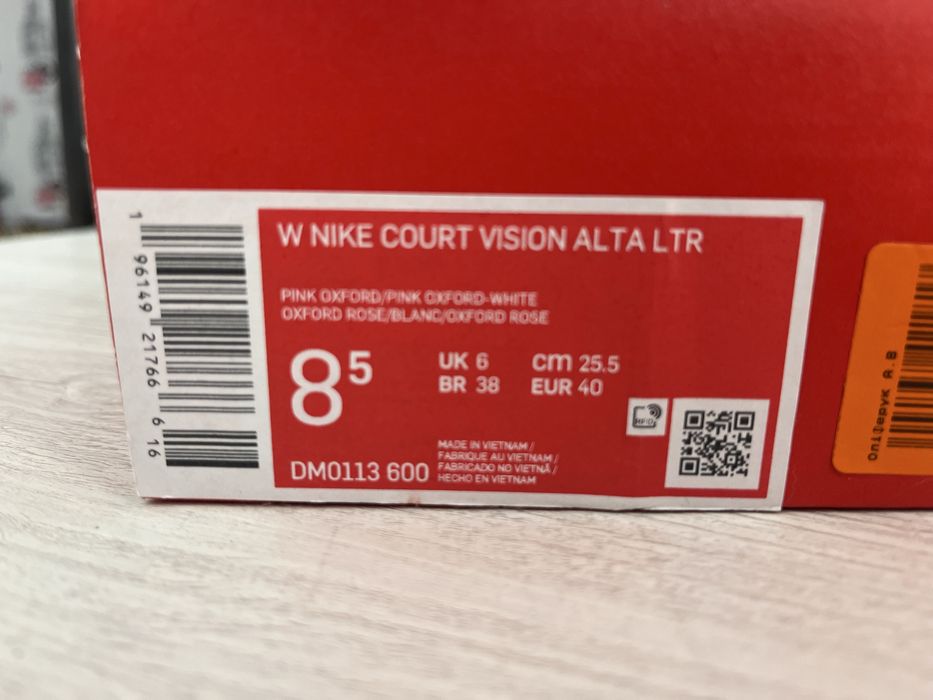 Кросовкий найк оригинальные женские