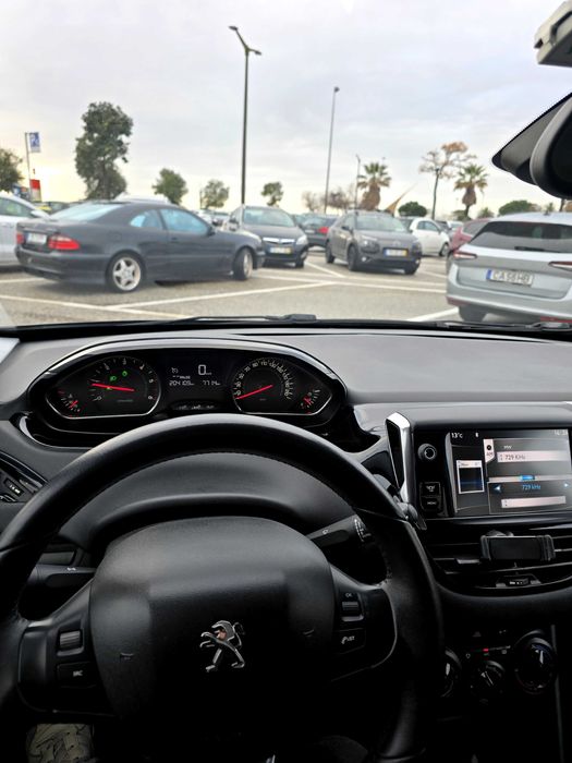 Peugeot 208 1.4HDI DIESEL ano 2012