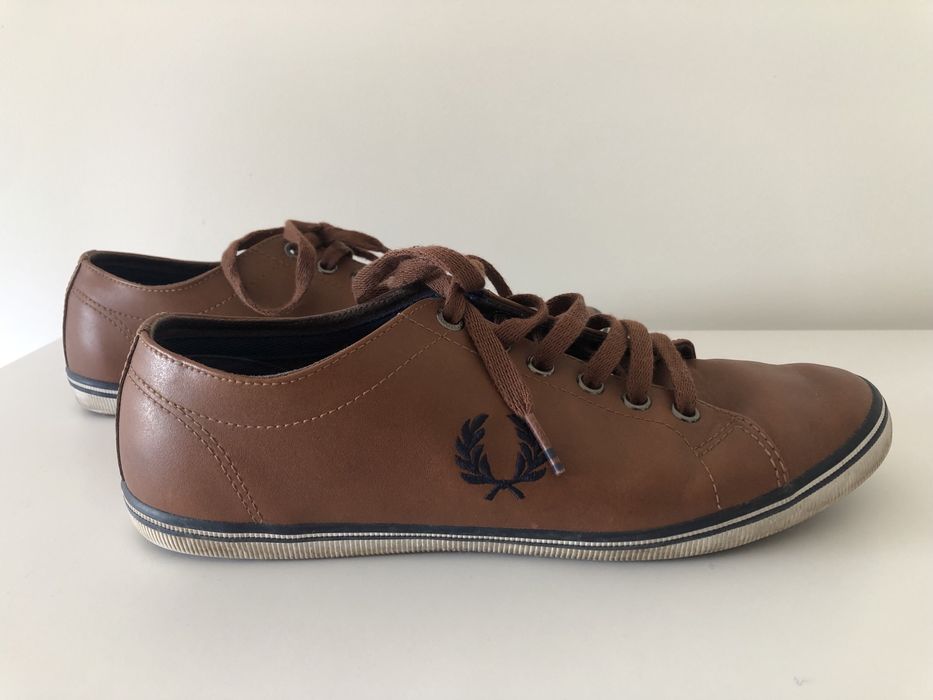 Sapatilhas Fred Perry, tamanho 40