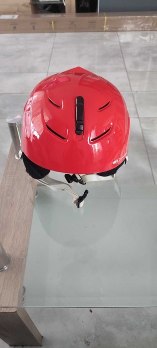 Kask narciarski dziecięcy.