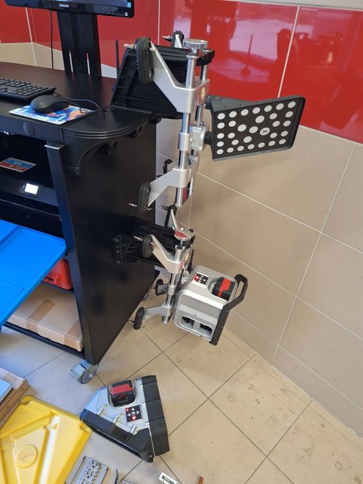 Hofmann geoliner 320 John Bean V1200 3D geometria kół zbieżność baza 26r.