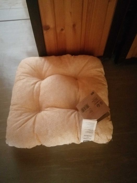 Nieużywana Poduszka na krzesło
