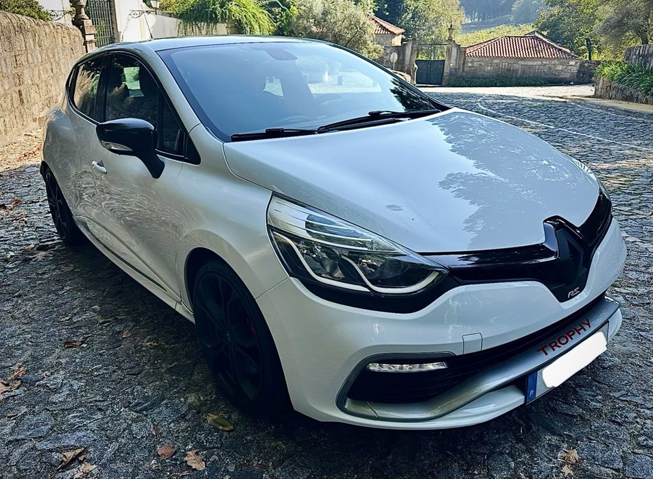 Renault Clio RS Trophy 1.6 Turbo Edc 220Cv 1 Dono 2015/11 — photo 2
