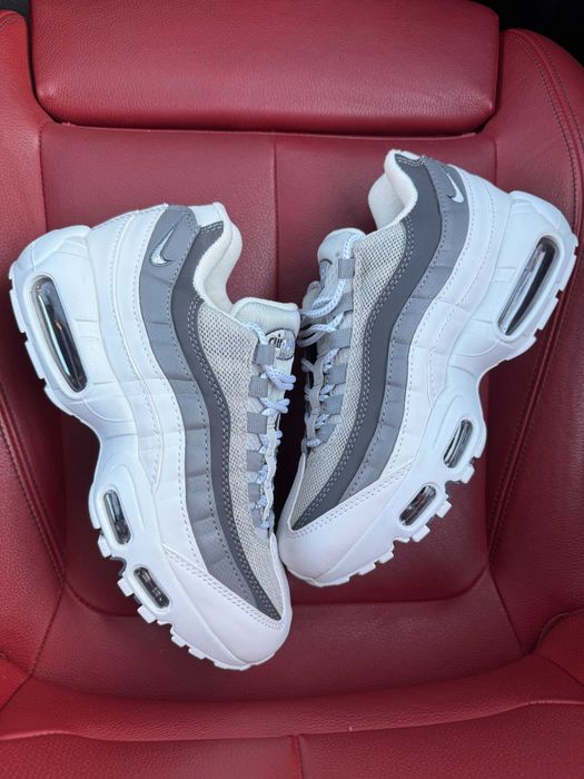 (БЕЗ ПЕРЕДОПЛАТИ) Nike Air Max 95 Grey White найк ейр макс 95 сіро-білі шкіряні сітчасті кросівки з прозорими повітряними подушками