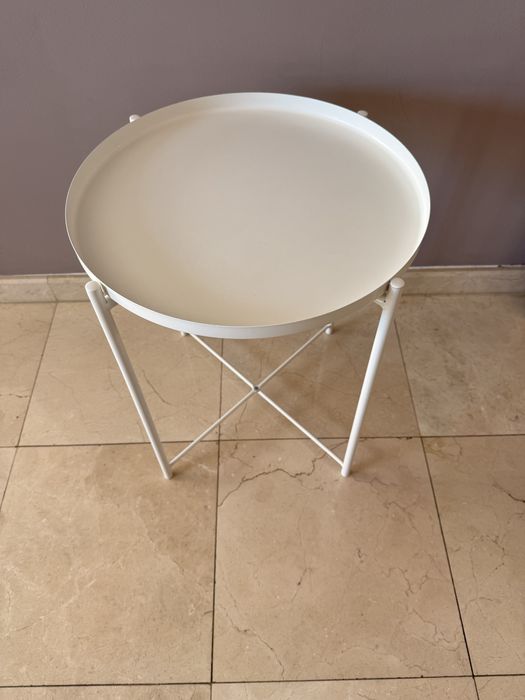 Mesa-tabuleiro IKEA GLADOM