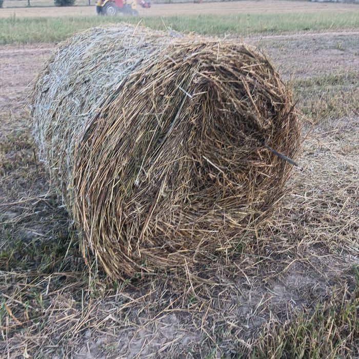 Sprzedam słomę  120