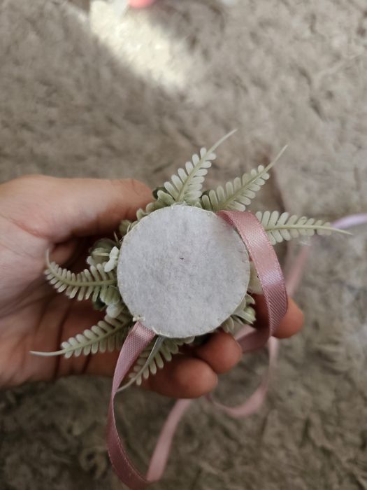 Mini korsarz na rękę dla druhny lub świadkowej ślub wesele