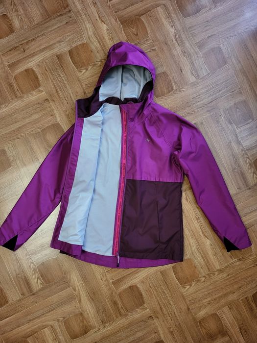 Куртка вітро- вологозахисна Quechua