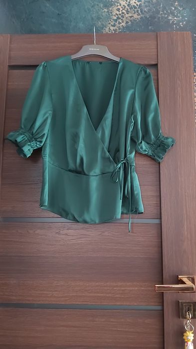 Piękna satynowa bluzka koszula damska New Look M L