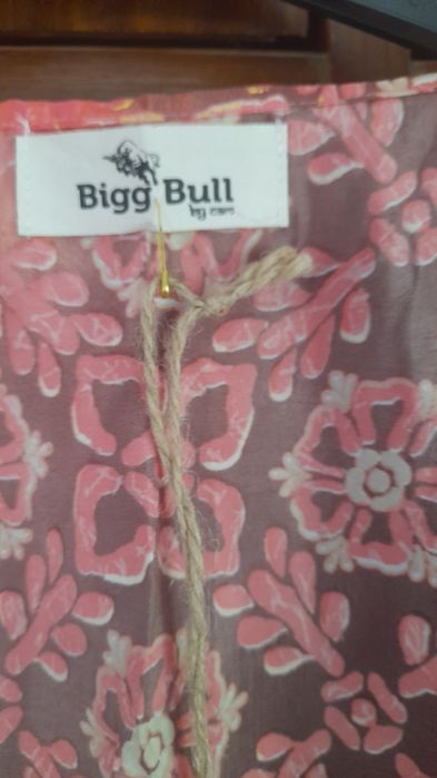 Bolero novo, manga larga