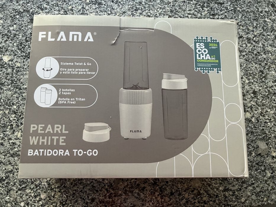 Liquidificadora com 2 copos (NOVA)