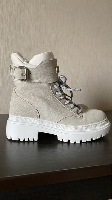 Чоботи iceberg