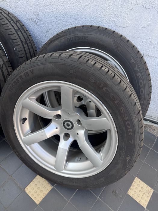 Jantes 15 3x112 Smart com pneus novos