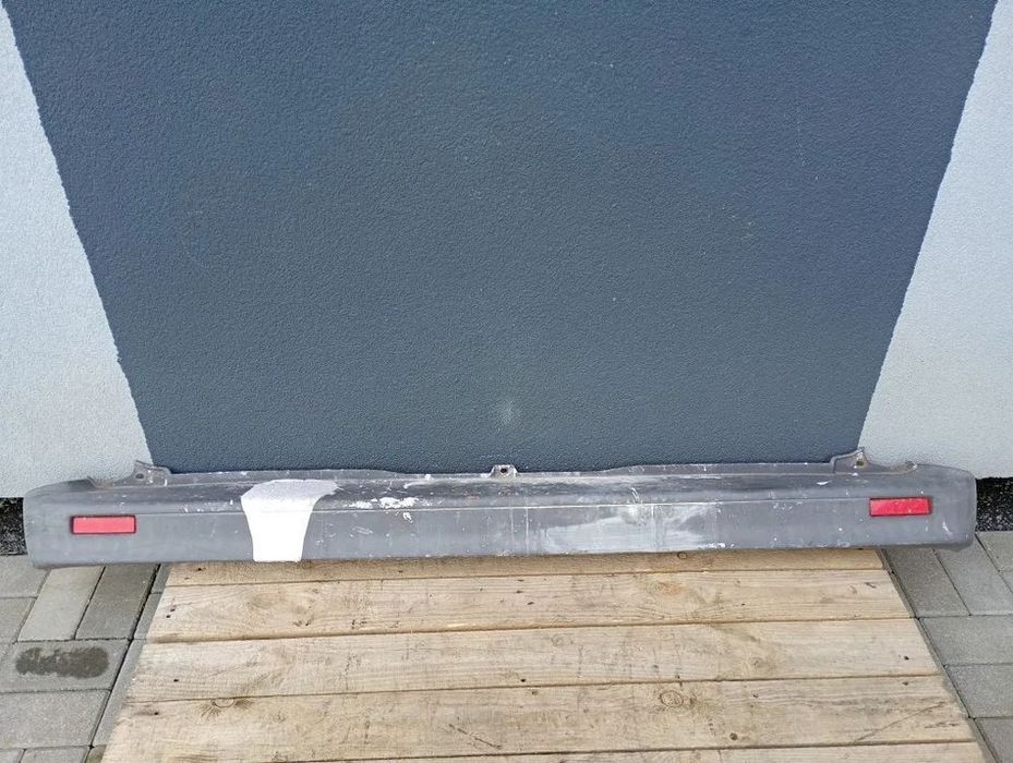 zderzak tylny tył opel vivaro a renault trafic ii nissan primastar 2006-2014 lift